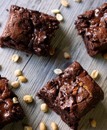 Gooey Peanut Butter Chocolate Chip Brownies {Mind Over Batter}