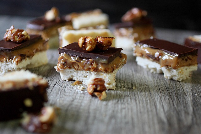 Caramel Peanut Shortbread Bars {mind-over-batter.com}