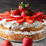 tres leches strawberry crunch cake